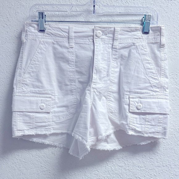 American Eagle Outfitters Pants - AW White Women's cargo Shorts Sz 2